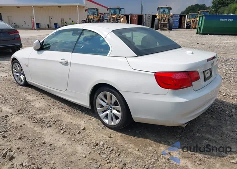 2011 BMW 328I из США, поврежденный, VIN WBADW7C50BE542833